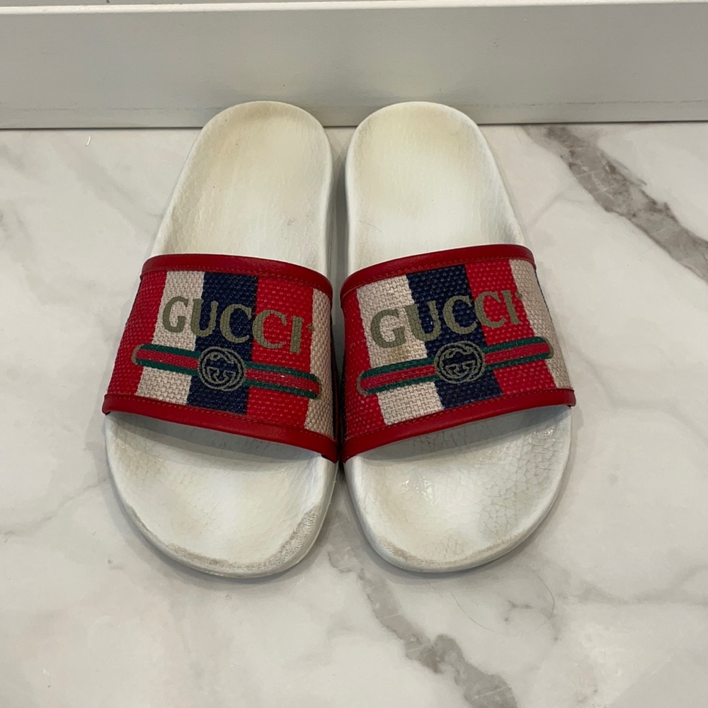 Gucci slides